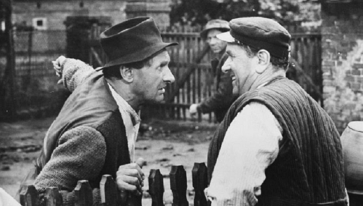 "Nie ma mocnych". 10 pytań sprawdzi, jak dobrze pamiętasz kultową komedię