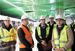 Druga linia metra. Pierwsze pociągi testują trasę na Woli, pasażerowie poczekają do wiosny