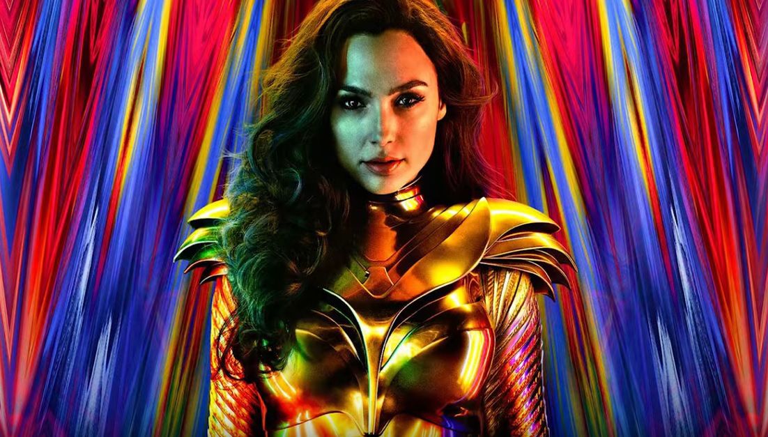 Wonder Woman 1984 - Gal Gadot na nowych materiałach promocyjnych świetnie wpisuje się w klimat lat 80.