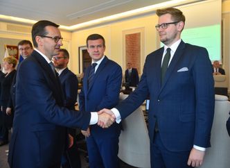 Było jedno, będą dwa – PiS mnoży ministerstwa. "Na posady dla kolegów się znalazło"