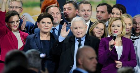 Bartłomiej Biskup: "Wybory parlamentarne 2019. Kampania pozycyjna" (Opinia)