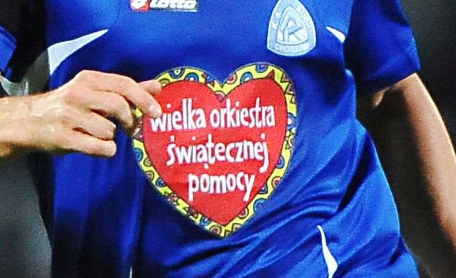 Czy TVP przesadziło, wymazując serduszko WOŚP z materiału "Wiadomości"?