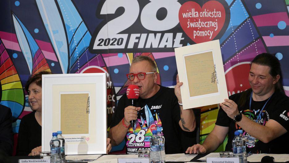 Aukcje WOŚP 2020. Spotkanie z Robertem Lewandowskim i inne licytacje