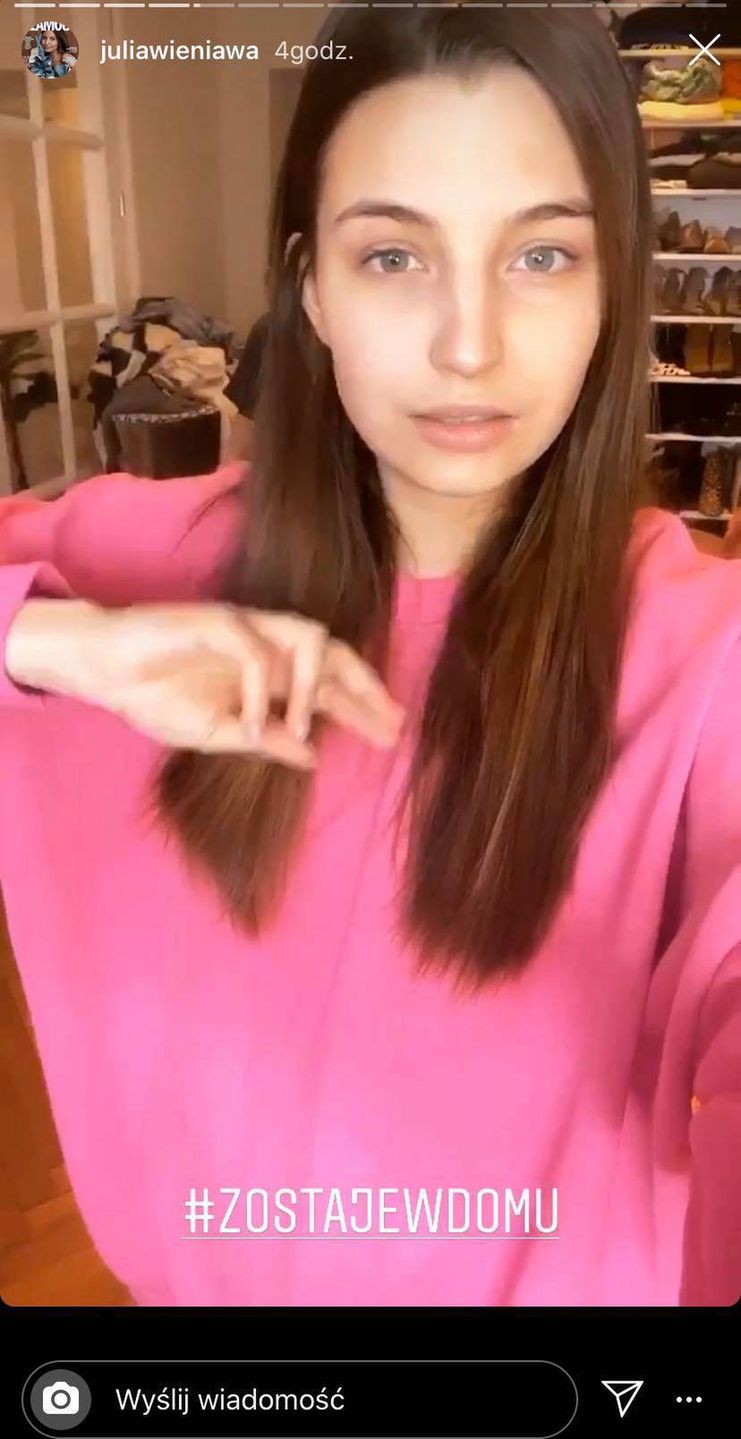 Julia Wieniawa wyprzadje szafe
