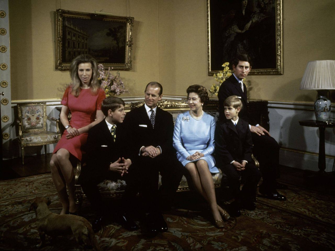 Królowa Elżbieta z dziećmi