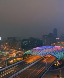 Na budowę tylko wykwalifikowani?