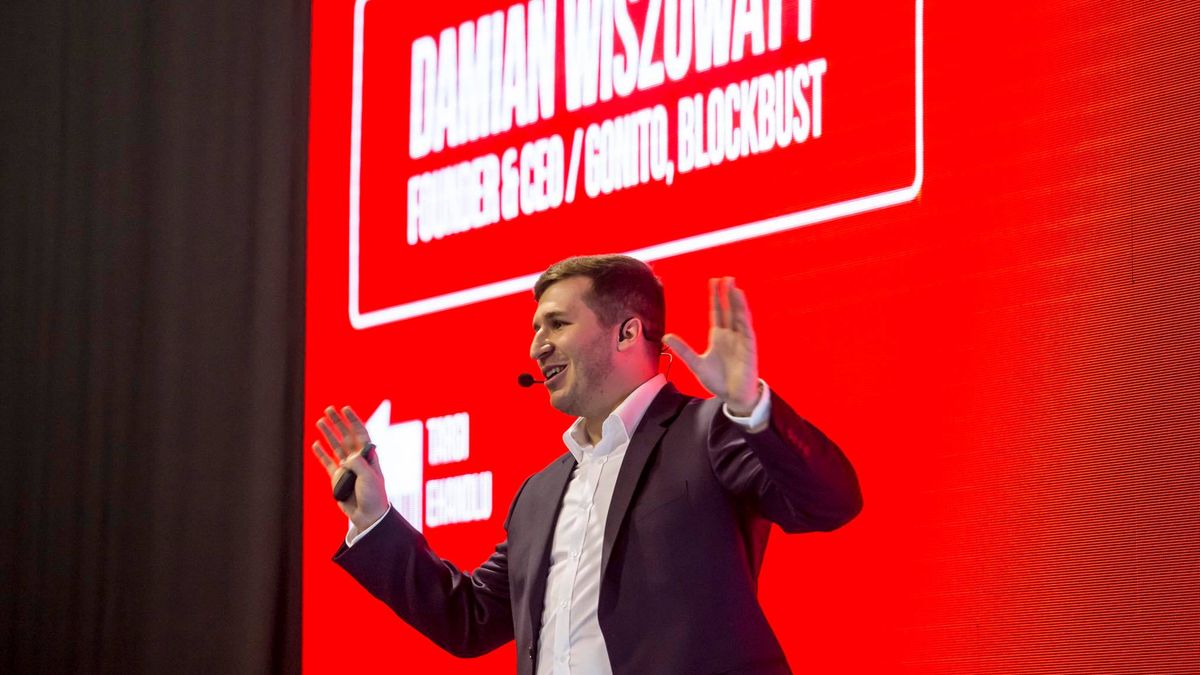 Gdyńskie przedsiębiorstwo obsługuje sklepy z Niemiec, Wielkiej Brytanii, Francji, Włoch, Hiszpanii, a także z Kanady, USA i Meksyku