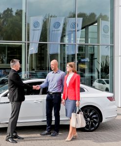 Policz, ile naprawdę kosztuje nowy samochód. Wynik może cię zaskoczyć