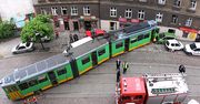 Tramwaj wjechał w budynek