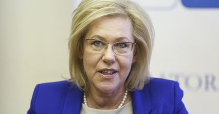 Małopolska kurator ostro o decyzji Trzaskowskiego. Sugeruje, że poparł projekt "wspierający pedofilię"