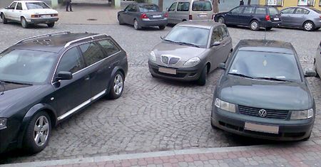 Dziwne parkowanie