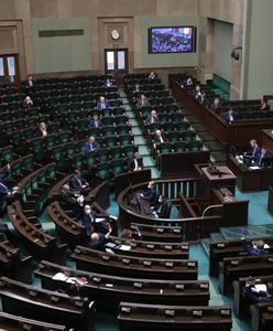 Koronawirus w Polsce. Sejm wstrzymał obrady ws. wyborów korespondencyjnych