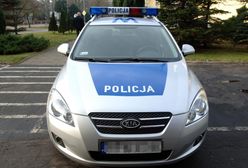 Zaparkowali na miejscu dla aut elektrycznych. Policja daje przykład