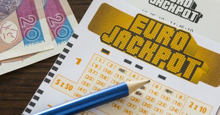 Wyniki Lotto i Eurojackpot 25.10. Wygranej nie ma, kumulacja rośnie