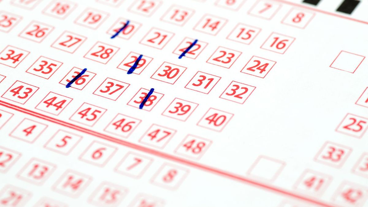 193 mln zł już powędrowały do zwycięzcy. Od wygranej opłaci 10 proc. podatku i już może wydawać pieniądze.