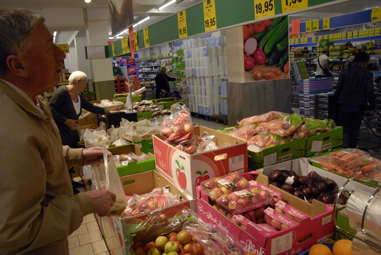 Brytyjski Lidl sprzedaje za grosze ''wadliwe'' owoce i warzywa. Wyglądają gorzej, ale nadają się do spożycia