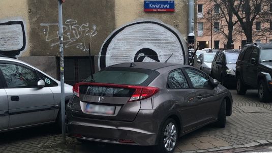 Warszawa. Straż Miejska rusza z cyklem "mistrz parkowania".