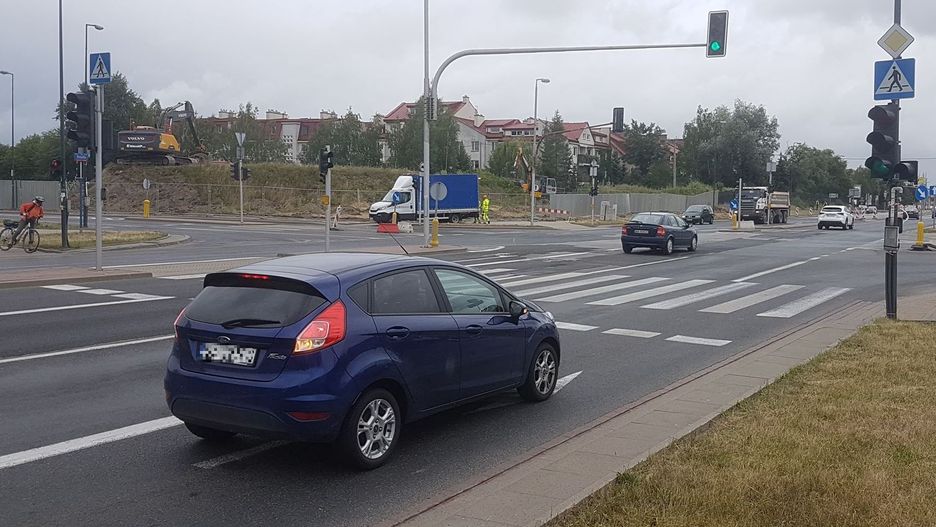 W ruchu drogowym bardzo ważne jest prawidłowe porozumiewanie się pomiędzy kierującymi