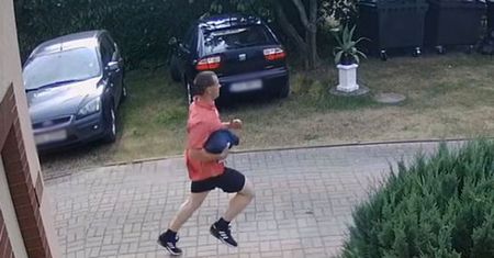 Atak seksualny na plaży w Ustce. Pokazują twarz podejrzanego