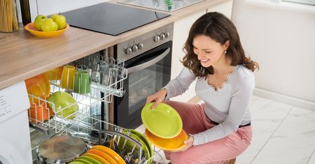 Zmywarka do każdego domu – przegląd dostępnych modeli i wskazówki doboru