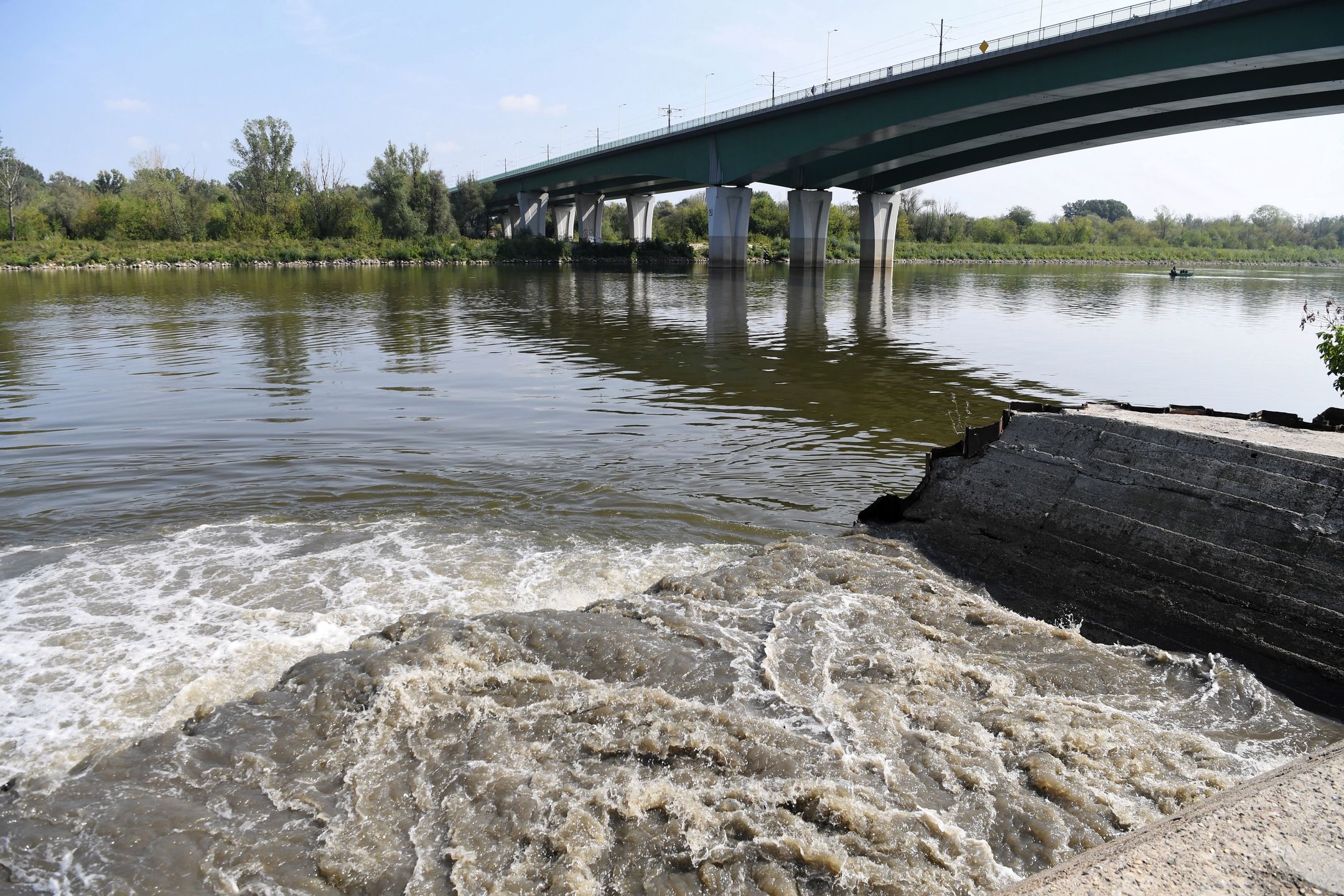 Warszawa. Awaria oczyszczalni ścieków "Czajka"