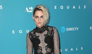 Kristen Stewart w koronkowej sukni. Tak odważnie jeszcze nie wyglądała!