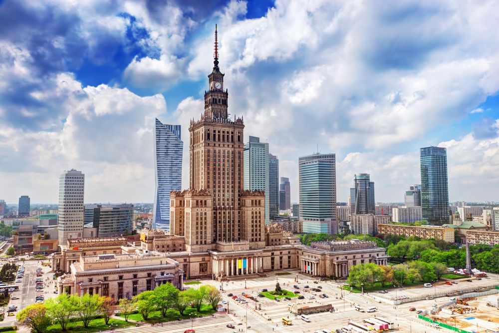 Warszawa: Utrudnienia w ruchu w związku z wizytą Trumpa