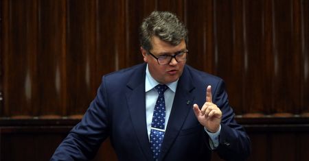 "Wystarczy jeden prowokator". Wiceminister ostrzega narodowców