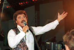 Krzysztof Krawczyk zaśpiewa w Sopocie