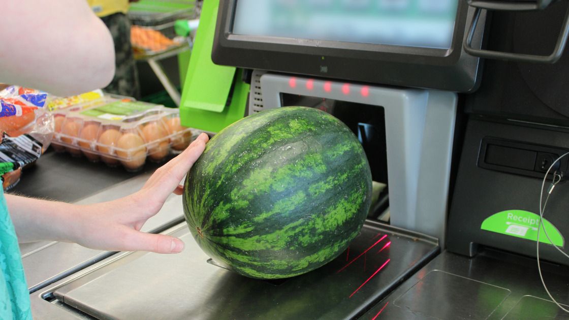 Oszukiwanie przy kasie