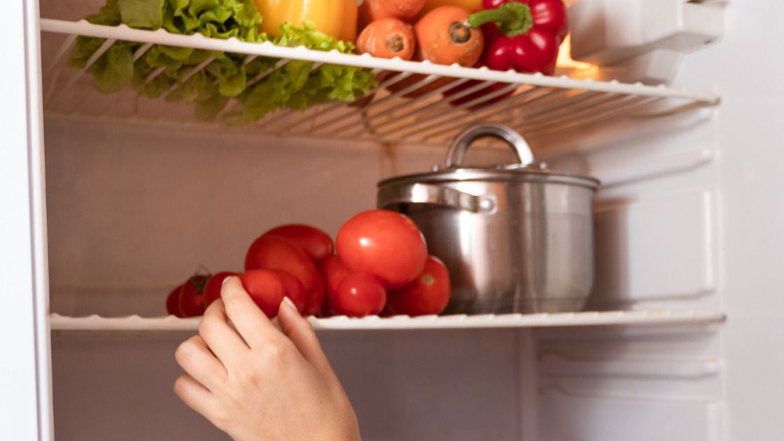 Jak przechowywać pokrojone pomidory w lodówce?