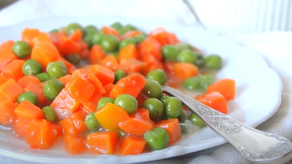 Marchewka z groszkiem