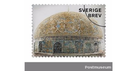 Meczet na znaczku pocztowym w Szwecji. Prawica strzela kulą w płot