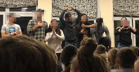 EuroWeek wzbudza wielkie emocje. "Nikt nikogo nie obmacywał"