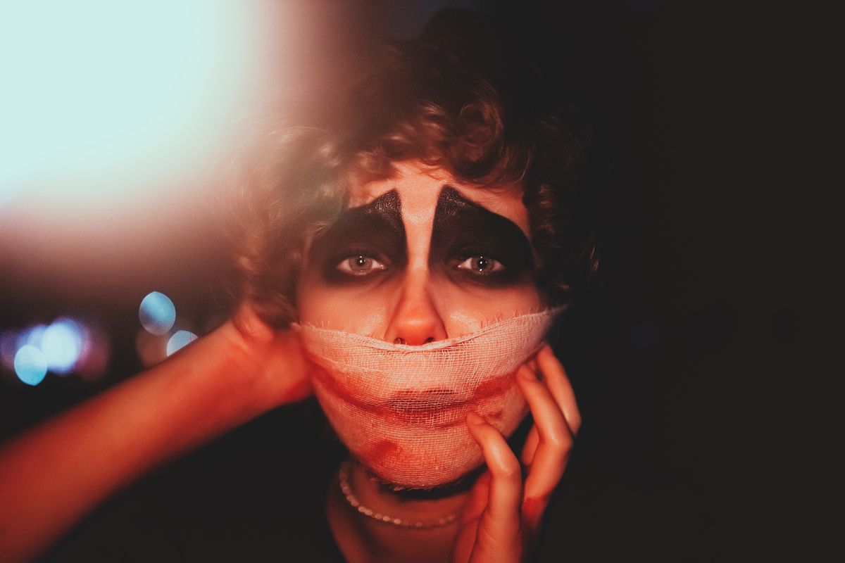 Makijaż na Halloween – look Klauna