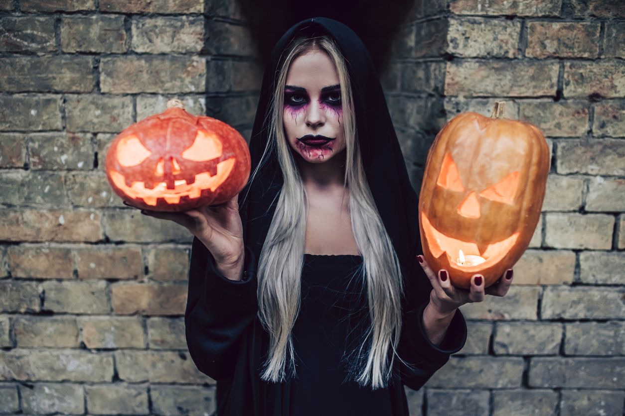 Dynia na Halloween 2019. Jak przygotować dekorację? Przedstawiamy wzory