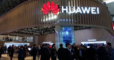 Afera Huawei. Chińczycy zatrudniają byłego pełnomocnika Morawieckiego ds. informatyzacji