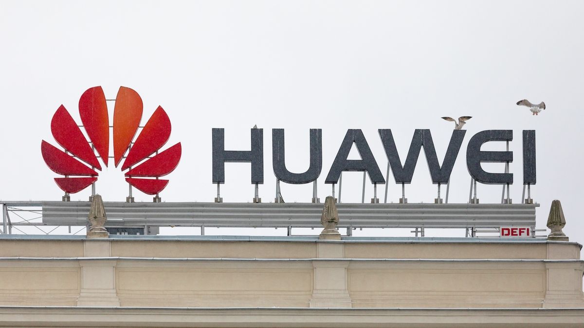 Huwawei uważa, że zakaz nałożony przez rząd USA jest niedopuszczalną formą karania kogoś bez procesu.