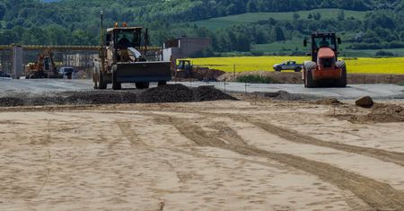 Dodatkowe pieniądze na budowę 29 km trasy S7 z Warszawy do Grójca