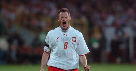 Jacek Krzynówek: "Piłka uratowała mi życie"