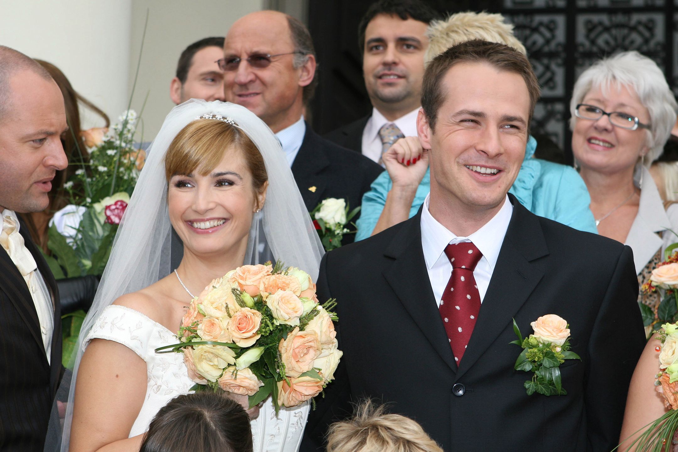 Joanna Brodzik i Paweł Małaszyński na planie serialu "Magda M."