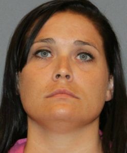 Nauczycielka skazana za gwałty na uczniu. Musi zapłacić mu milionowe odszkodowanie