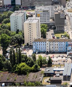 PiS chce sprzedać nieruchomość unikając podatku. Wykorzystuje firmę słup na Cyprze