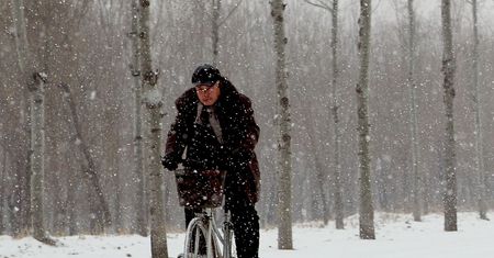 Pojechał rowerem do domu. Pedałował prawie 500 km w złą stronę