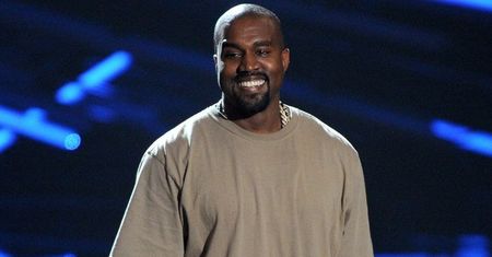 Kanye West pokazał teledysk do „Fade”. Muzyk znów szokuje!