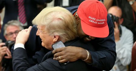 Kanye West przeklina podczas wizyty u Trumpa. Przy okazji pochwalił się ilorazem inteligencji
