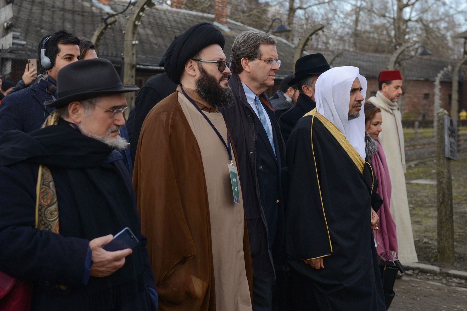 Przywódca muzułmański Mohammad Al-Issa modlił się w Auschwitz z delegacją Komitetu Żydów Amerykańskich.