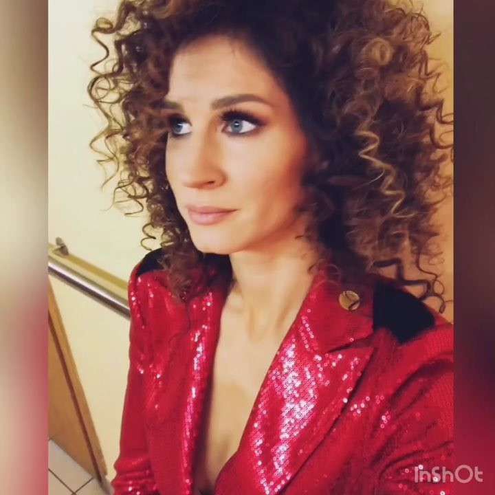 Sylwia Grzeszczak w afro