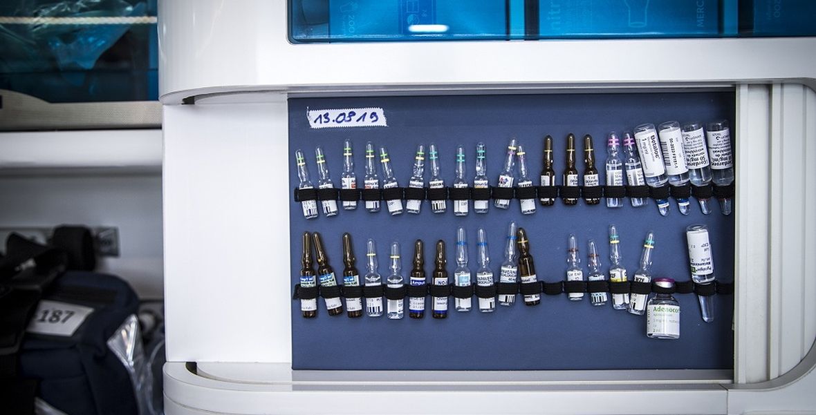 Wyposażenie karetki pogotowia 