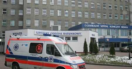 "Wprost": szpital MON na celowniku CBA